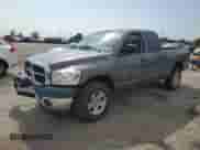 2008 Dodge 1500 ST с VIN 1D7HU18N68S590028, выставлен на аукционе Copart как лот 65510494 с пробегом 131 210 миль миль и Чистый • Clean title. История ставок и продаж доступна на DreamBid. Изображение 1.