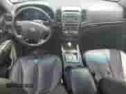 2011 Hyundai Santa Fe Limited z VIN 5XYZK3AB2BG047546, wystawiony jako Copart lot #64387105 z przebiegiem 246 911 mil mil oraz Szkoda całkowita • Salvage title. Historia ofert i sprzedaży dostępna na DreamBid. Obrazek 8.