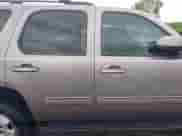 2014 Chevrolet Tahoe LS с VIN 1GNSKAE00ER164649, выставлен на аукционе IAAI как лот 42311719 с пробегом 204 275 миль миль и . История ставок и продаж доступна на DreamBid. Изображение 13.