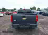 2015 Chevrolet Colorado 2WD LT z VIN 1GCGSBEA2F1217266, wystawiony jako IAAI lot #43018654 z przebiegiem 150 116 mil mil oraz . Historia ofert i sprzedaży dostępna na DreamBid. Obrazek 16.