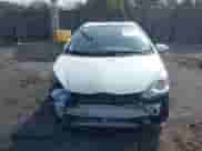 2015 Toyota Prius One z VIN JTDKDTB37F1102338, wystawiony jako IAAI lot #43160997 z przebiegiem 105 779 mil mil oraz . Historia ofert i sprzedaży dostępna na DreamBid. Obrazek 12.