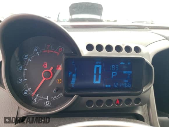 2013 Chevrolet Sonic LT с VIN 1G1JC6SB3D4114403, выставлен на аукционе Copart как лот 81618585 с пробегом 121 466 миль миль и Списание • Salvage title. История ставок и продаж доступна на DreamBid. Изображение 9.