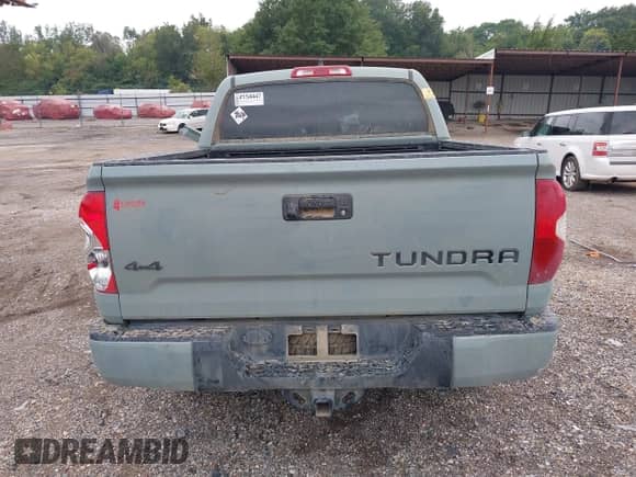 2021 Toyota Tundra SR5 with VIN 5TFDY5F10MX006224, listed as a IAAI auction lot 37558429 with Not provided miles and . Bid and sale history available at DreamBid. Image 16.