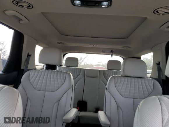 2023 Hyundai Palisade Limited с VIN KM8R5DGE2PU558321, выставлен на аукционе Copart как лот 50004294 с пробегом 21 299 миль миль и . История ставок и продаж доступна на DreamBid. Изображение 10.