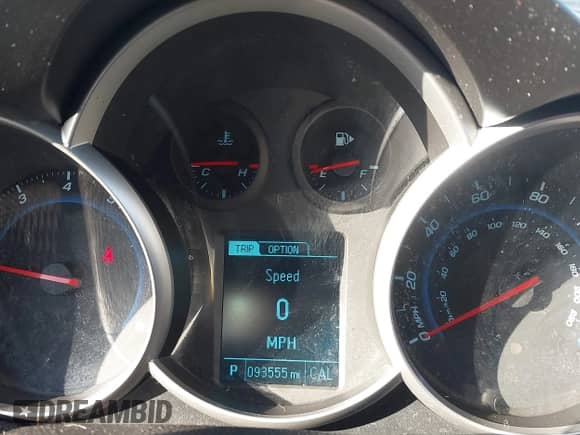 2015 Chevrolet Cruze LT z VIN 1G1PC5SB9F7107445, wystawiony jako IAAI lot #43551061 z przebiegiem 93 555 mil mil oraz . Historia ofert i sprzedaży dostępna na DreamBid. Obrazek 7.