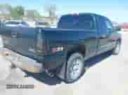 2005 GMC Sierra 1500 SLE with VIN 1GTEK19BX5E341135, listed as a IAAI auction lot 42220266 with 172,451 mi miles and . Bid and sale history available at DreamBid. Image 4.
