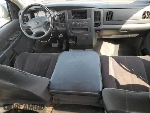 2003 Dodge 1500 ST с VIN 1D7HU18D13S312086, выставлен на аукционе Copart как лот 81332365 с пробегом 208 366 миль миль и Списание • Salvage title. История ставок и продаж доступна на DreamBid. Изображение 8.