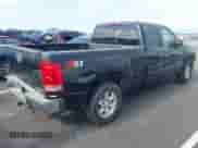 2007 GMC Sierra 1500 SLE2 с VIN 2GTEK19J671627205, выставлен на аукционе IAAI как лот 43016415 с пробегом 166 335 миль миль и . История ставок и продаж доступна на DreamBid. Изображение 4.