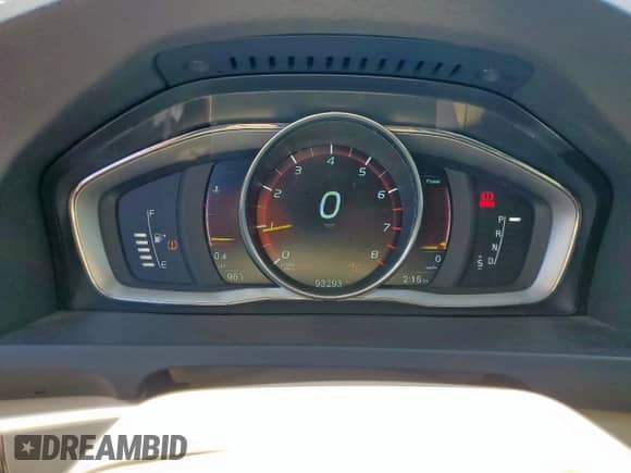 2015 Volvo S60 T5 Drive-E Platinum с VIN YV140MFM0F2336709, выставлен на аукционе Copart как лот 67614405 с пробегом 93 293 миль миль и Списание • Salvage title. История ставок и продаж доступна на DreamBid. Изображение 9.