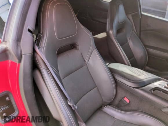 2016 Chevrolet Corvette Z51 1LT с VIN 1G1YH2D70G5109613, выставлен на аукционе Copart как лот 62101615 с пробегом 35 782 миль миль и Списание • Salvage title. История ставок и продаж доступна на DreamBid. Изображение 10.