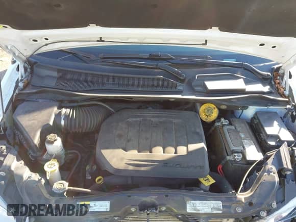 2019 Dodge Grand Caravan SXT with VIN 2C4RDGCG1KR672042, listed as a IAAI auction lot 41213183 with 160,019 mi miles and . Bid and sale history available at DreamBid. Image 10.