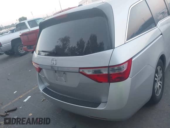 2013 Honda Odyssey EX-L с VIN 5FNRL5H67DB002193, выставлен на аукционе IAAI как лот 42929695 с пробегом 214 058 миль миль и . История ставок и продаж доступна на DreamBid. Изображение 16.