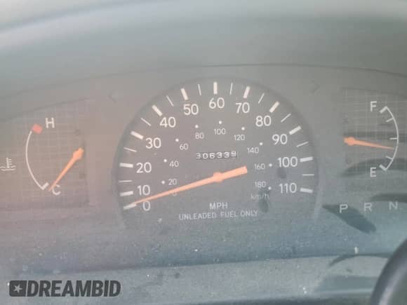 1997 Toyota Tacoma z VIN 4TAVL52N5VZ285036, wystawiony jako Copart lot #85907835 z przebiegiem 306 339 mil mil oraz Czysty tytuł • Clean title. Historia ofert i sprzedaży dostępna na DreamBid. Obrazek 9.