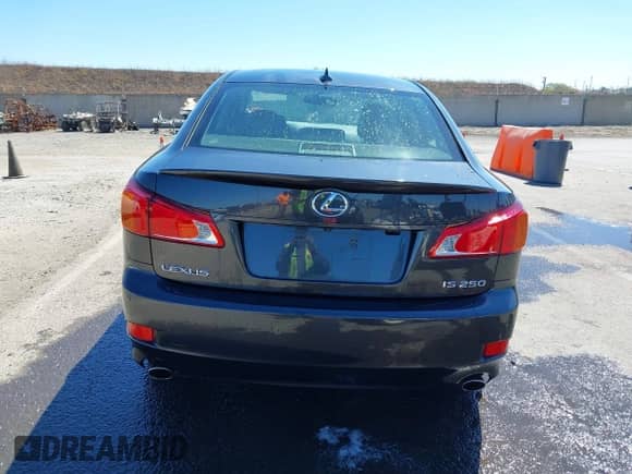 2009 Lexus IS 250 z VIN JTHBK262995089864, wystawiony jako IAAI lot #42920274 z przebiegiem 60 735 mil mil oraz . Historia ofert i sprzedaży dostępna na DreamBid. Obrazek 17.