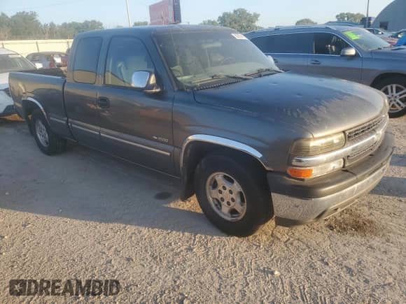 2000 Chevrolet Silverado 1500 LS z VIN 1GCEC19T1YZ370476, wystawiony jako Copart lot #62553415 z przebiegiem 164 786 mil mil oraz Szkoda całkowita • Salvage title. Historia ofert i sprzedaży dostępna na DreamBid. Obrazek 4.