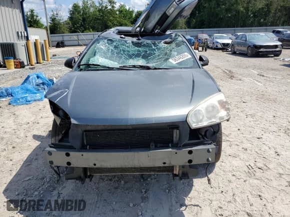 2005 Chevrolet Malibu LT z VIN 1G1ZU54805F100167, wystawiony jako Copart lot #56346265 z przebiegiem Nie podano mil oraz Nie do naprawy • Non repairable. Historia ofert i sprzedaży dostępna na DreamBid. Obrazek 5.