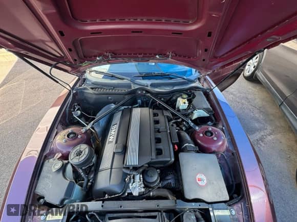 2004 BMW Z4 3.0i with VIN 4USBT53504LU08064, listed as a Copart auction lot 85190565 with 136,310 mi miles and Clean title. Bid and sale history available at DreamBid. Image 7.