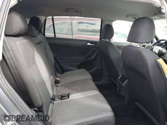 2019 Volkswagen Tiguan S с VIN 3VV0B7AX8KM166069, выставлен на аукционе Copart как лот 70216185 с пробегом 90 250 миль миль и Списание • Salvage title. История ставок и продаж доступна на DreamBid. Изображение 11.