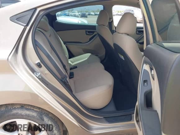 2015 Hyundai Elantra SE with VIN 5NPDH4AE6FH582810, listed as a IAAI auction lot 43117530 with 276,409 mi miles and . Bid and sale history available at DreamBid. Image 8.