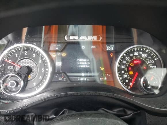 2025 Ram 1500 Laramie z VIN 1C6SRFJP3SN574859, wystawiony jako Copart lot #63909895 z przebiegiem 8 713 mil mil oraz Szkoda całkowita • Salvage title. Historia ofert i sprzedaży dostępna na DreamBid. Obrazek 9.