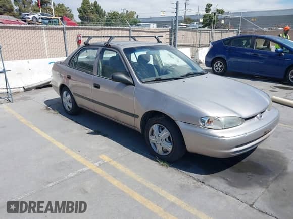 1998 Chevrolet Prizm Lsi с VIN 1Y1SK5288WZ402996, выставлен на аукционе IAAI как лот 42991156 с пробегом 164 102 миль миль и . История ставок и продаж доступна на DreamBid. Изображение 1.