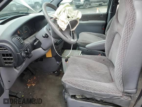1998 Dodge Caravan SE z VIN 1B4GT44L7WB608528, wystawiony jako Copart lot #52209395 z przebiegiem Nie podano mil oraz Szkoda całkowita • Salvage title. Historia ofert i sprzedaży dostępna na DreamBid. Obrazek 7.