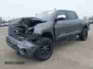 2013 Toyota Tundra Limited с VIN 5TFHW5F16DX289624, выставлен на аукционе IAAI как лот 42431374 с пробегом 115 432 миль миль и . История ставок и продаж доступна на DreamBid. Изображение 17.