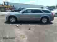 2007 Dodge Magnum with VIN 2D4FV47V77H622849, listed as a IAAI auction lot 42627723 with 205,379 mi miles and . Bid and sale history available at DreamBid. Image 14.