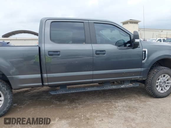 2018 Ford F-250 XL с VIN 1FT7W2B61JEC99951, выставлен на аукционе IAAI как лот 42076634 с пробегом 107 900 миль миль и . История ставок и продаж доступна на DreamBid. Изображение 13.