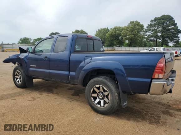 2007 Toyota Tacoma with VIN 5TEUX42N37Z425543, listed as a Copart auction lot 53050065 with 190,839 mi miles and Clean title. Bid and sale history available at DreamBid. Image 2.