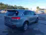 2016 Kia Sorento LX z VIN 5XYPG4A38GG185459, wystawiony jako IAAI lot #43474517 z przebiegiem 86 697 mil mil oraz . Historia ofert i sprzedaży dostępna na DreamBid. Obrazek 4.