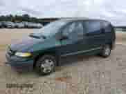 1997 Dodge Caravan with VIN 2B4FP253XVR185589, listed as a Copart auction lot 67415795 with Not provided miles and Clean title. Bid and sale history available at DreamBid. Image 1.