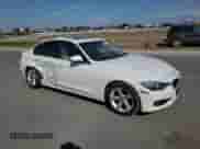 2013 BMW 3 Series 328i z VIN WBA3C1G56DNR46122, wystawiony jako Copart lot #82156345 z przebiegiem 86 181 mil mil oraz Szkoda całkowita • Salvage title. Historia ofert i sprzedaży dostępna na DreamBid. Obrazek 4.
