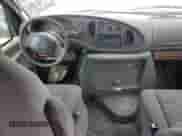 2003 Ford Econoline Cargo с VIN 1FTNE24W83HA96421, выставлен на аукционе Copart как лот 71616565 с пробегом 171 037 миль миль и Списание • Salvage title. История ставок и продаж доступна на DreamBid. Изображение 8.