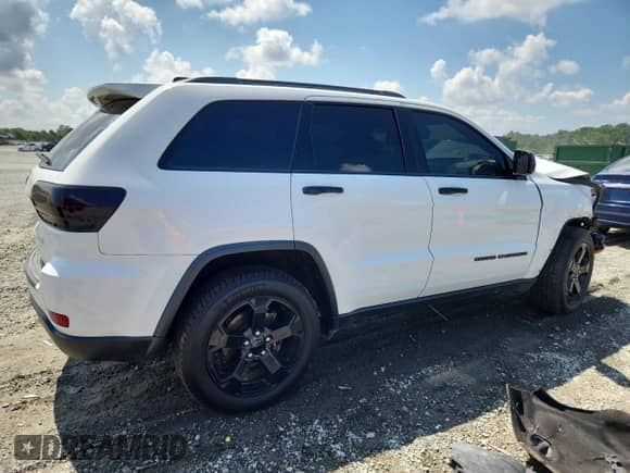 2019 Jeep Grand Cherokee Upland с VIN 1C4RJFAG5KC621030, выставлен на аукционе Copart как лот 62700315 с пробегом 116 391 миль миль и Списание • Salvage title. История ставок и продаж доступна на DreamBid. Изображение 3.