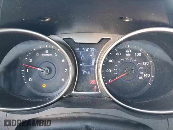 2013 Hyundai Veloster w/Black Int z VIN KMHTC6AD6DU180586, wystawiony jako Copart lot #81717425 z przebiegiem 91 070 mil mil oraz Szkoda całkowita • Salvage title. Historia ofert i sprzedaży dostępna na DreamBid. Obrazek 9.