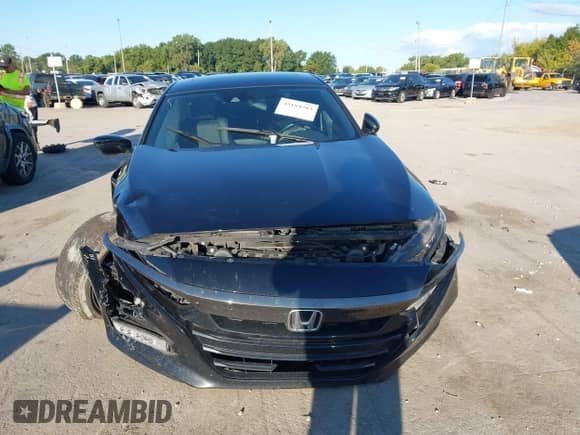 2019 Honda Accord Sport z VIN 1HGCV2F33KA022424, wystawiony jako IAAI lot #43164583 z przebiegiem 88 939 mil mil oraz . Historia ofert i sprzedaży dostępna na DreamBid. Obrazek 11.