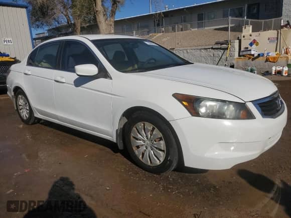 2010 Honda Accord LX z VIN 1HGCP2E38AA132461, wystawiony jako Copart lot #78608954 z przebiegiem 134 369 mil mil oraz Nie do naprawy • Non repairable. Historia ofert i sprzedaży dostępna na DreamBid. Obrazek 4.