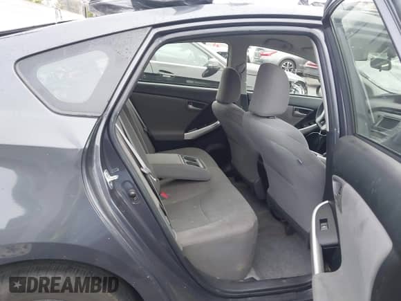 2015 Toyota Prius Four z VIN JTDKN3DU3F0444670, wystawiony jako IAAI lot #43155727 z przebiegiem 108 649 mil mil oraz . Historia ofert i sprzedaży dostępna na DreamBid. Obrazek 8.