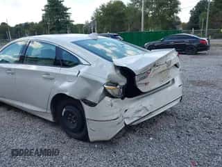 2021 Honda Accord Touring с VIN 1HGCV2F92MA017531, выставлен на аукционе IAAI как лот 43095259 с пробегом 27 787 миль миль и . История ставок и продаж доступна на DreamBid. Изображение 6.