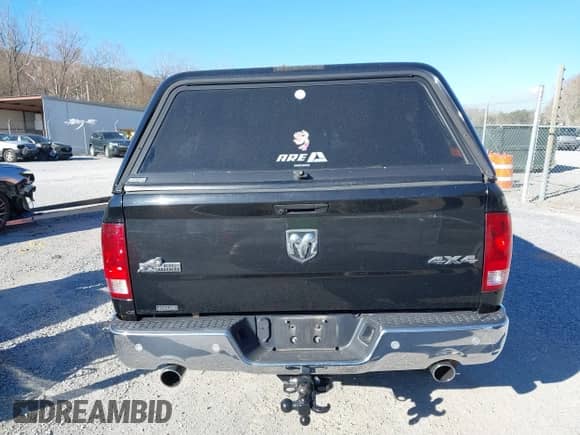 2019 Ram 1500 Big Horn z VIN 1C6RR7LT6KS691190, wystawiony jako IAAI lot #41845200 z przebiegiem 93 918 mil mil oraz . Historia ofert i sprzedaży dostępna na DreamBid. Obrazek 16.