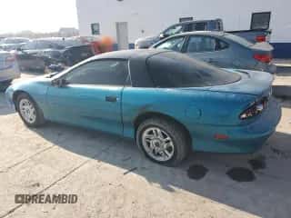 1994 Chevrolet Camaro Z28 z VIN 2G1FP22P3R2127759, wystawiony jako Copart lot #83844354 z przebiegiem 114 607 mil mil oraz Szkoda całkowita • Salvage title. Historia ofert i sprzedaży dostępna na DreamBid. Obrazek 2.