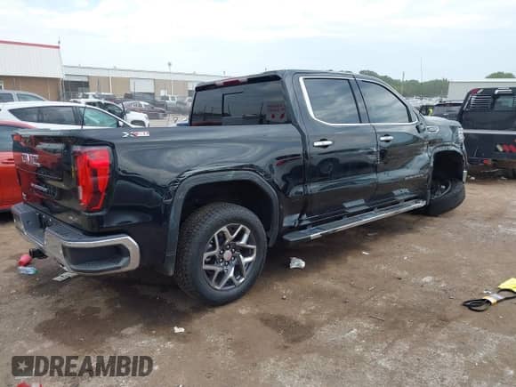 2025 GMC Sierra 1500 SLT with VIN 3GTUUDEL0SG211245, listed as a IAAI auction lot 43195881 with 6,382 mi miles and . Bid and sale history available at DreamBid. Image 4.
