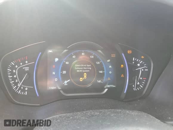 2020 Hyundai Santa Fe SEL с VIN 5NMS33AA0LH302286, выставлен на аукционе Copart как лот 81335475 с пробегом 38 773 миль миль и Списание • Salvage title. История ставок и продаж доступна на DreamBid. Изображение 9.