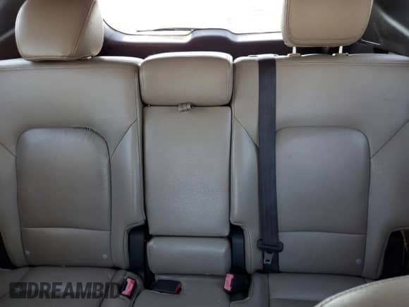 2014 Hyundai Santa Fe с VIN 5XYZU3LB8EG194241, выставлен на аукционе Copart как лот 69437165 с пробегом 177 356 миль миль и На запчасти • Non repairable. История ставок и продаж доступна на DreamBid. Изображение 10.