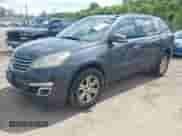 2013 Chevrolet Traverse LT z VIN 1GNKRGKD0DJ144954, wystawiony jako IAAI lot #42620191 z przebiegiem 195 260 mil mil oraz . Historia ofert i sprzedaży dostępna na DreamBid. Obrazek 2.