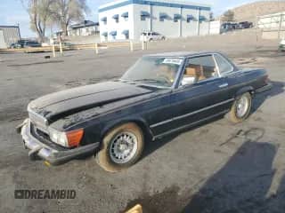 1985 Mercedes-Benz 380 with VIN WDBBA45C6FA018567, listed as a Copart auction lot 49676645 with 129,320 mi miles and Clean title. Bid and sale history available at DreamBid. Image 1.