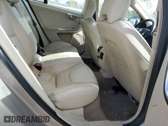 2014 Volvo S60 T5 с VIN YV1612FS9E1288916, выставлен на аукционе Copart как лот 86238445 с пробегом 137 929 миль миль и Чистый • Clean title. История ставок и продаж доступна на DreamBid. Изображение 10.