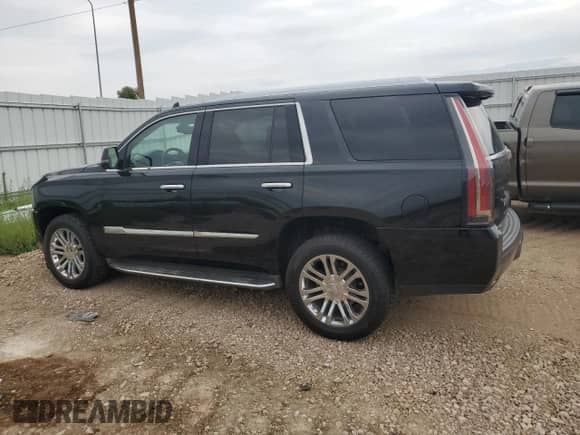 2016 Cadillac Escalade z VIN 1GYS4AKJ0GR303319, wystawiony jako Copart lot #66601744 z przebiegiem Nie podano mil oraz Szkoda całkowita • Salvage title. Historia ofert i sprzedaży dostępna na DreamBid. Obrazek 2.