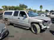 2004 GMC Sierra 1500 SLE z VIN 2GTEC19T941124598, wystawiony jako Copart lot #68549855 z przebiegiem Nie podano mil oraz Szkoda całkowita • Salvage title. Historia ofert i sprzedaży dostępna na DreamBid. Obrazek 4.
